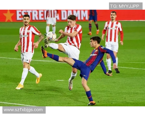 欧冠赛场上演三大奇事两大事实引发球迷热烈讨论